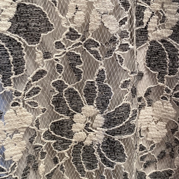 Dress - Picture 2 of 6